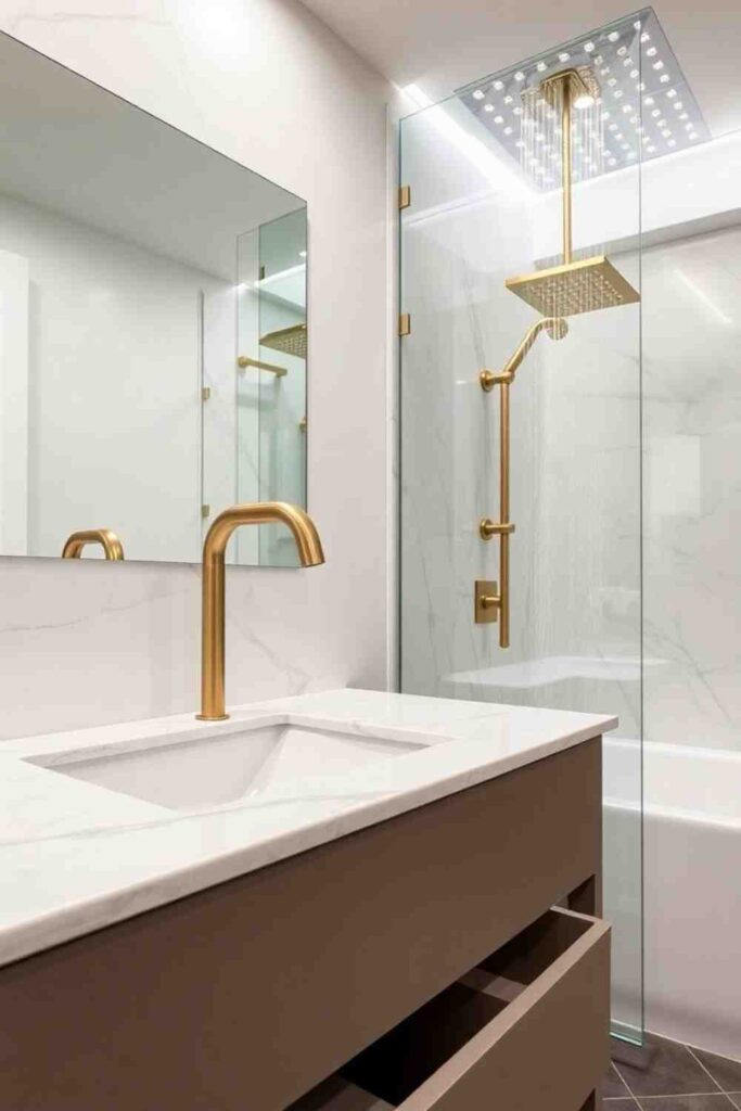 Elegant Bathroom Decor